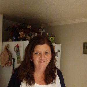 Meet your Posher, Meshelle